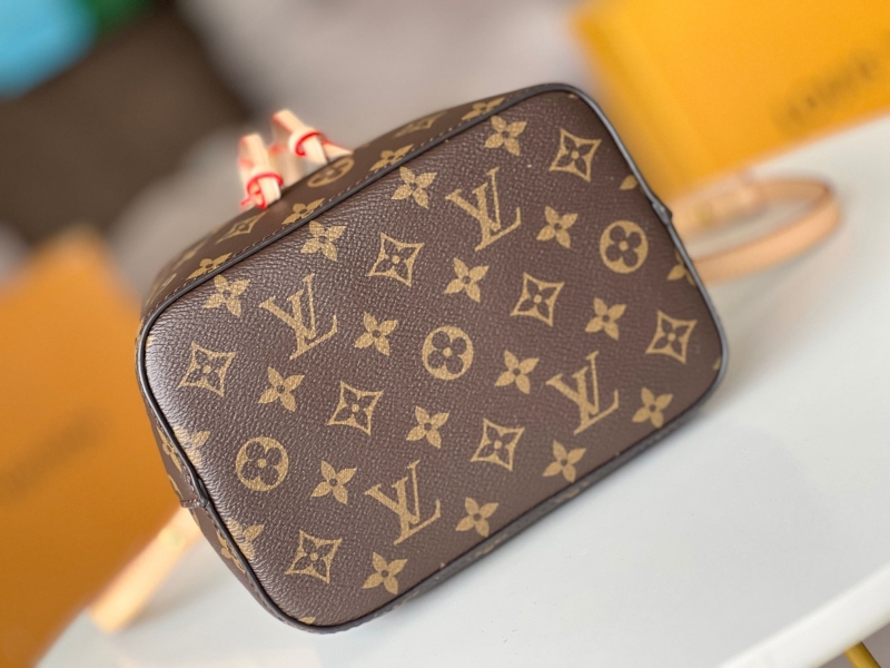 LV Bucket Bags